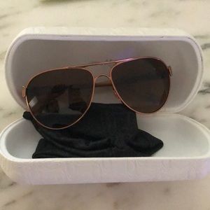 Oakley polarized aviators rose gold